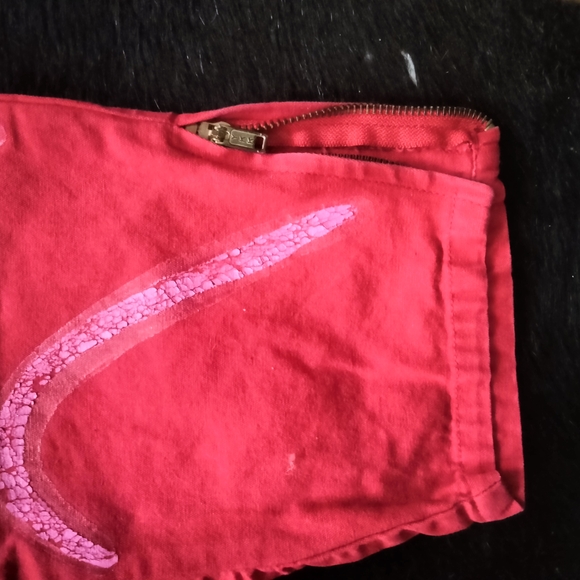 Vibrant Red High-Waisted Design Pants - Picture 3 of 9